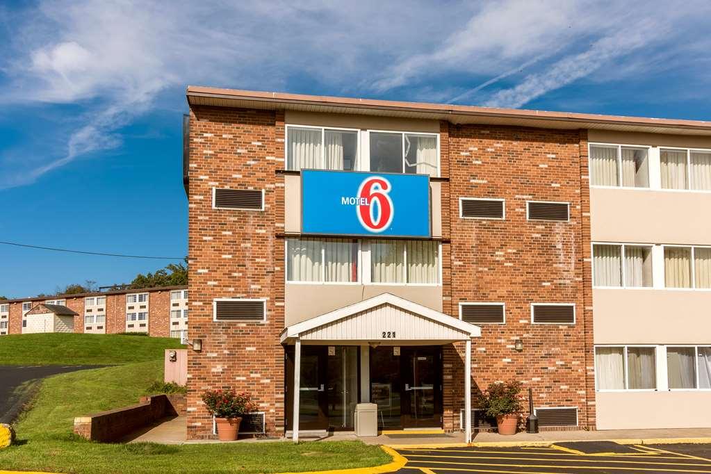 Motel 6-New Stanton, Pa Экстерьер фото
