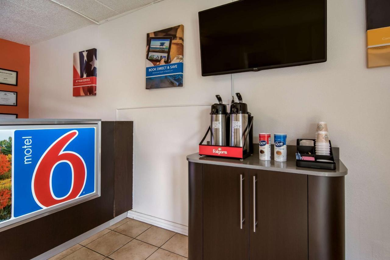 Motel 6-New Stanton, Pa Экстерьер фото